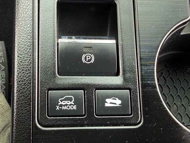 Used 2017 Subaru Outback 2.5i Limited image 25