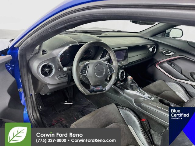 Used 2018 Chevrolet Camaro SS RWD image 12