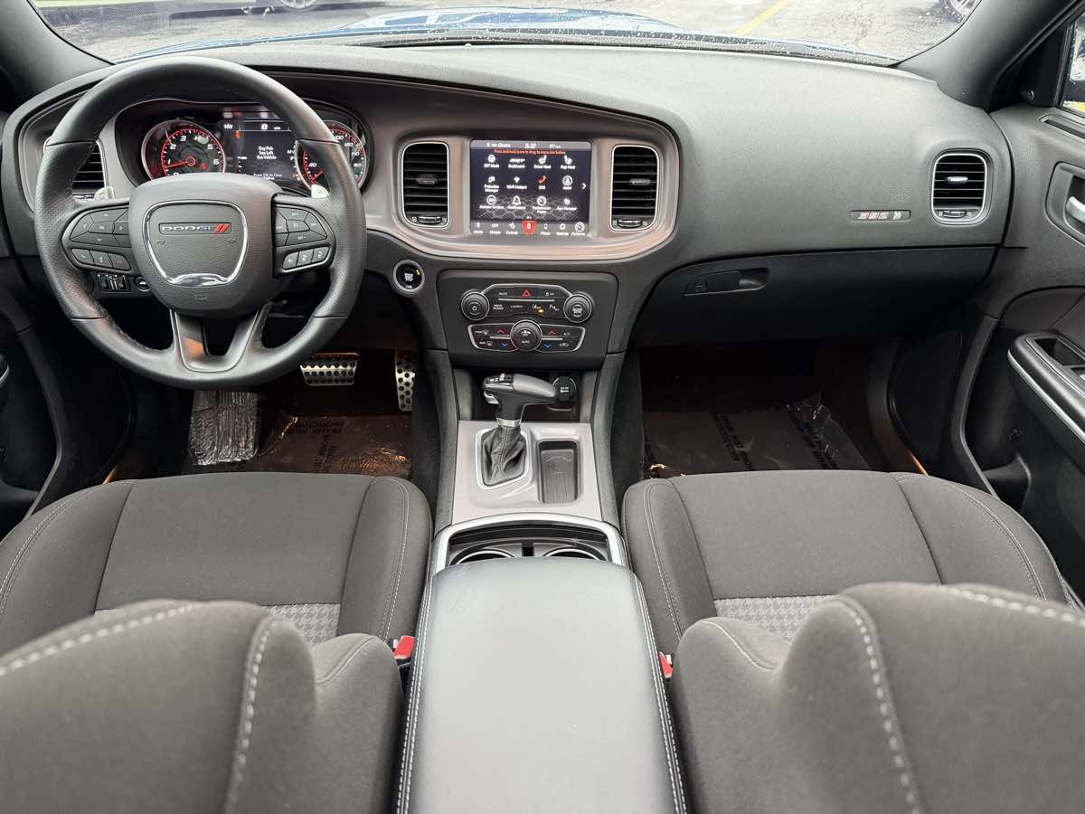 Used 2023 Dodge Charger Scat Pack w/ Technology Group image 42