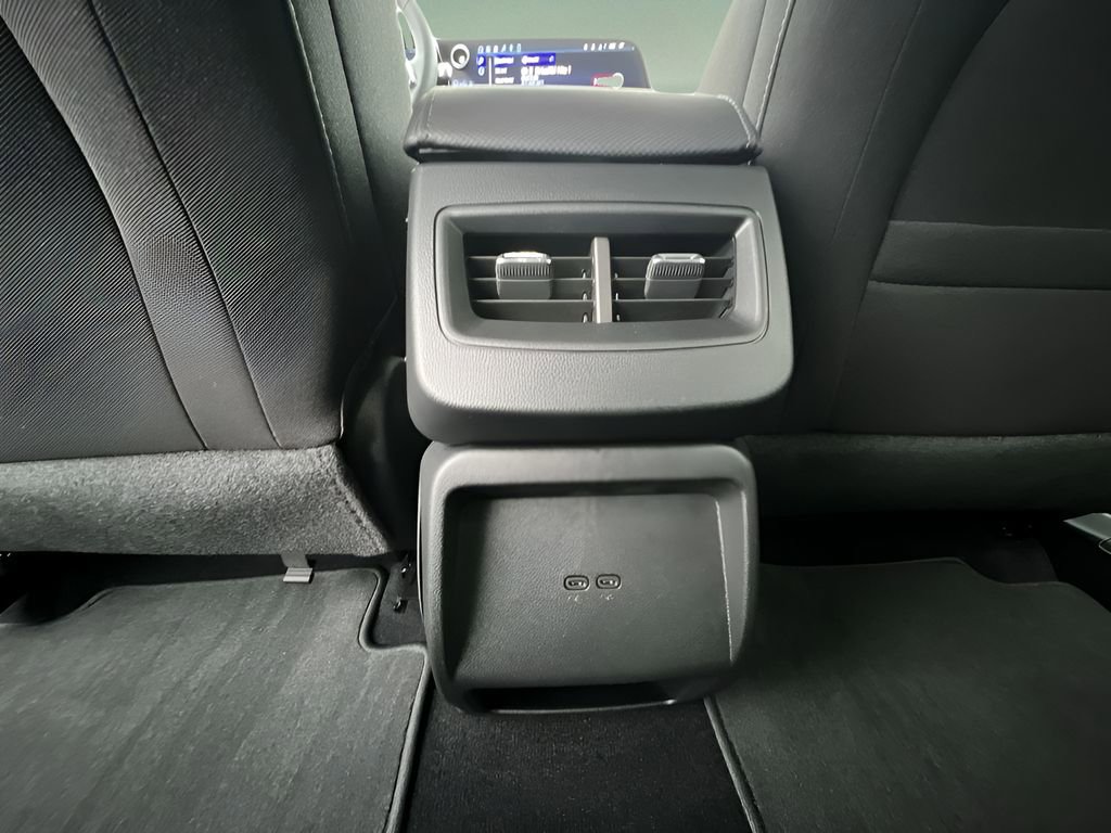 New 2026 Chevrolet Equinox EV LT image 19