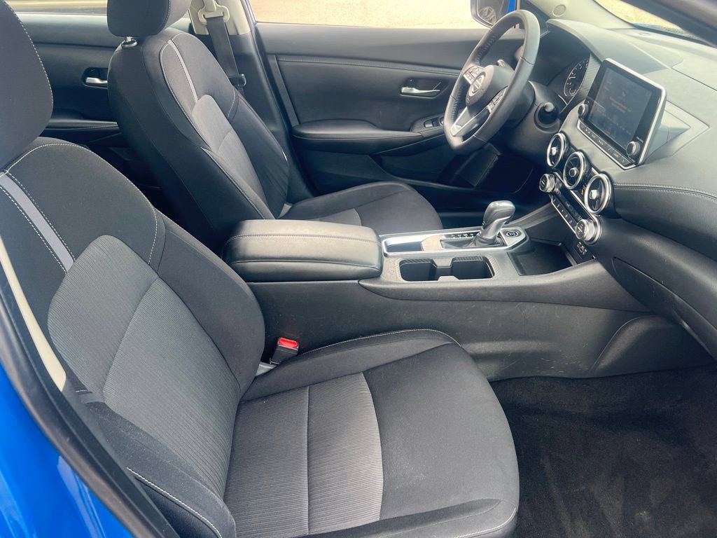 Used 2020 Nissan Sentra SV FWD image 17