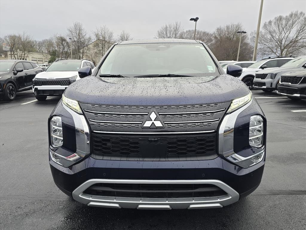 Used 2024 Mitsubishi Outlander SE image 8
