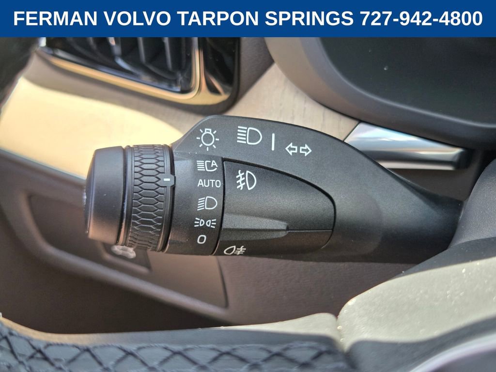 New 2026 Volvo XC60 B5 Plus w/ Protection Package Premier AWD/4WD image 33
