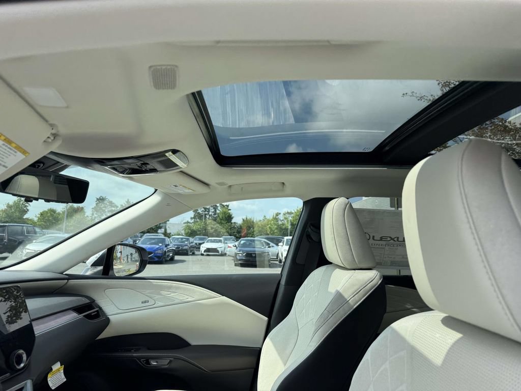 New 2026 Lexus RX 350 AWD image 18