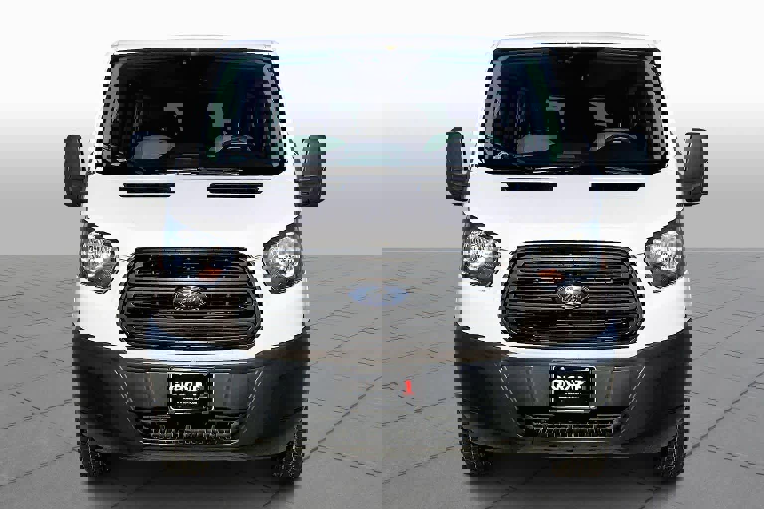 Used 2019 Ford Transit 350 XL image 4