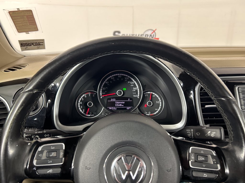 Used 2016 Volkswagen Beetle 1.8T SE w/ Lighting Package FWD image 13