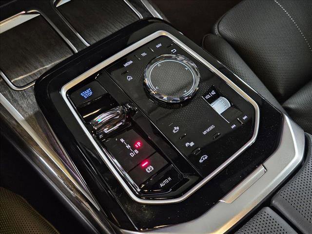 New 2025 BMW i7 eDrive50 w/ M Sport Package image 11