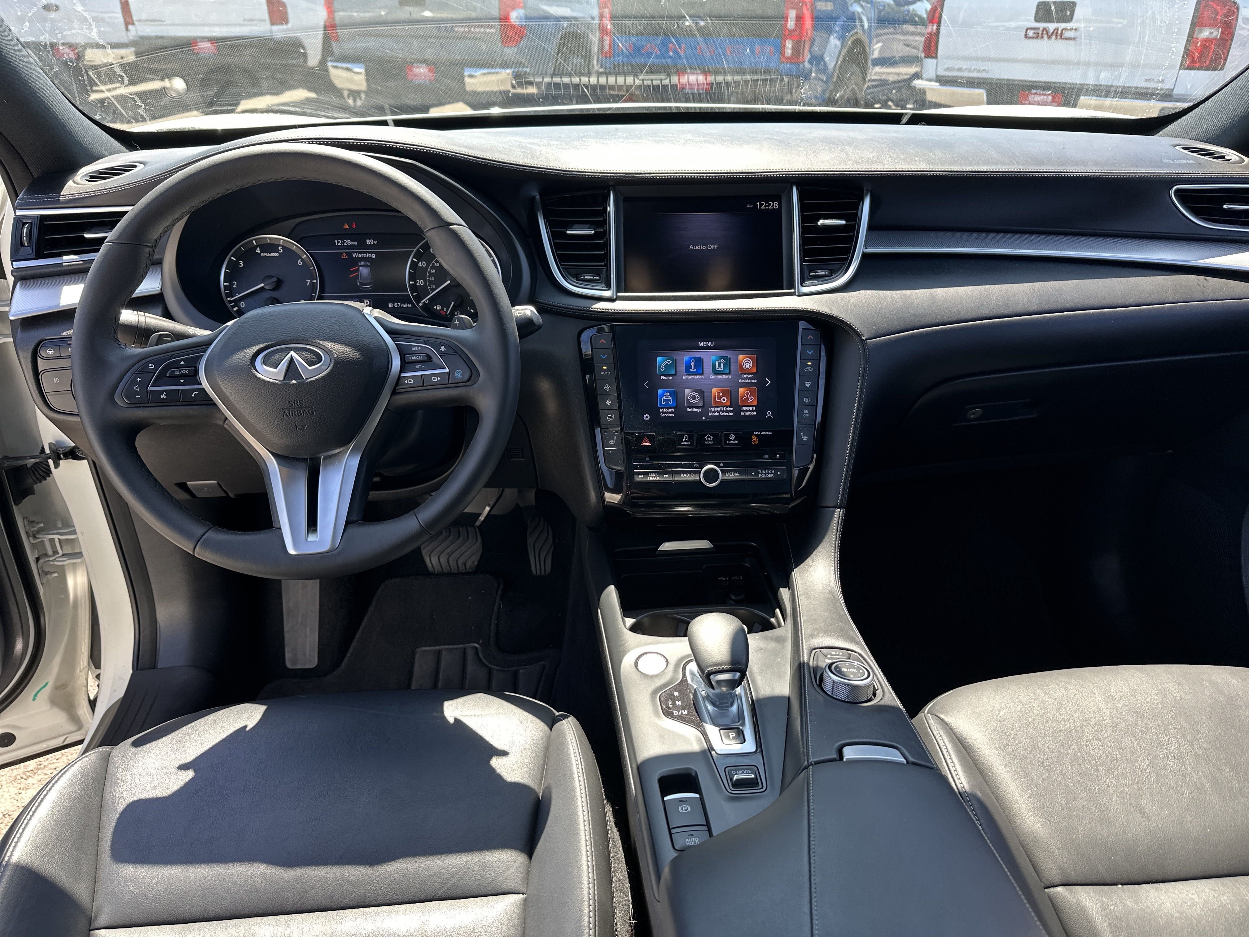 Used 2021 INFINITI QX50 Luxe w/ Appearance Package AWD/4WD image 11