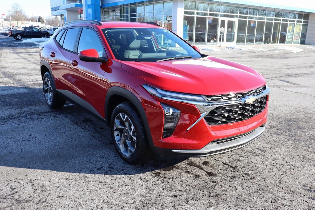 New 2026 Chevrolet Trax LT w/ LT Convenience Package image 2