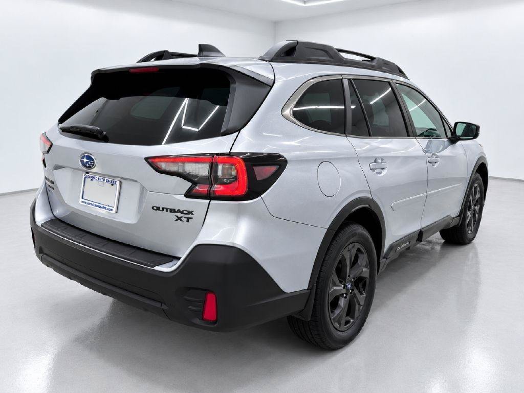 Used 2020 Subaru Outback Onyx Edition XT AWD/4WD image 3
