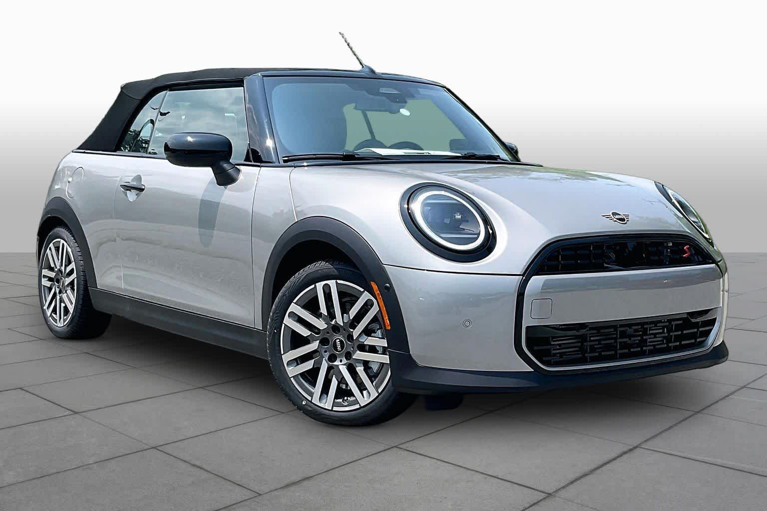 New 2026 MINI Cooper S FWD image 2