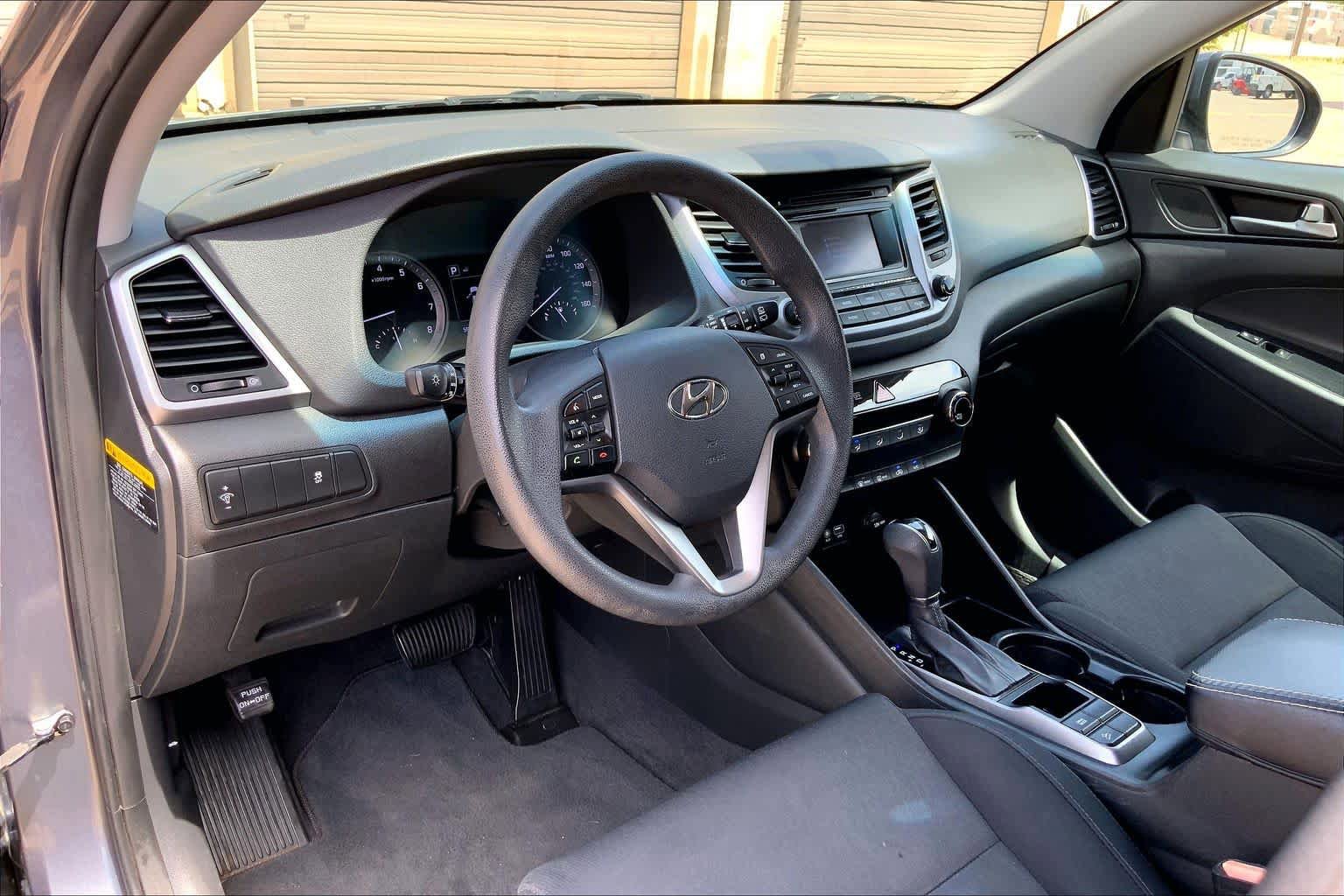 Used 2016 Hyundai Tucson SE w/ Option Group 02 FWD image 18