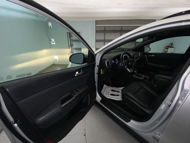 Used 2022 Kia Sportage Nightfall Edition FWD image 11
