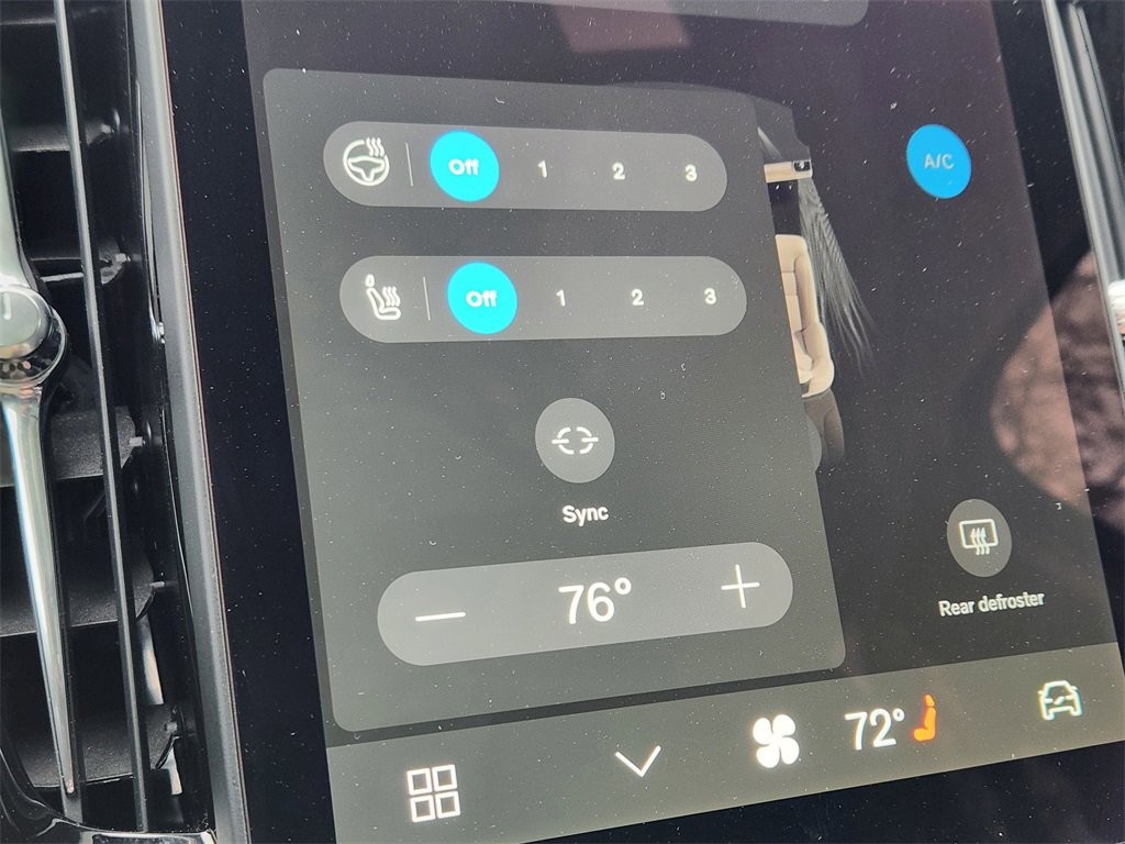 Used 2025 Volvo XC90 B6 Core w/ Protection Package Premier image 15