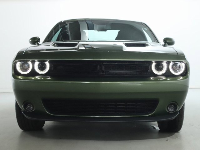 Used 2023 Dodge Challenger SXT w/ Blacktop Package image 5