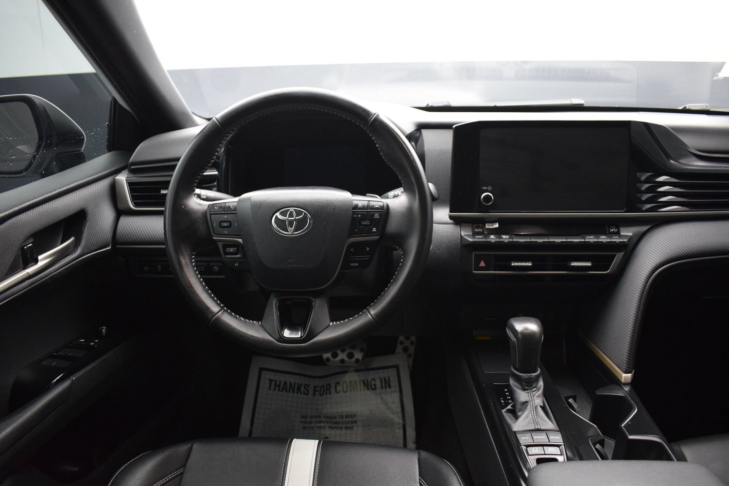 Used 2026 Toyota Camry SE FWD image 14