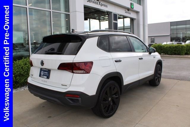 Used 2024 Volkswagen Taos SE AWD/4WD image 6