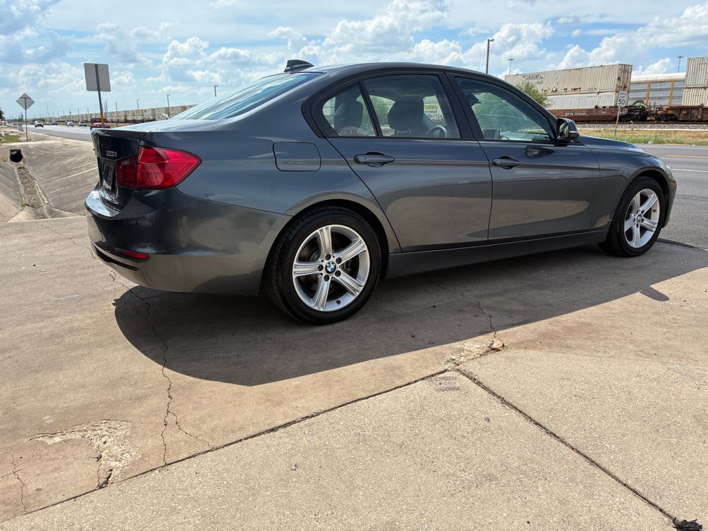 Used 2014 BMW 328i xDrive Sedan AWD/4WD image 14
