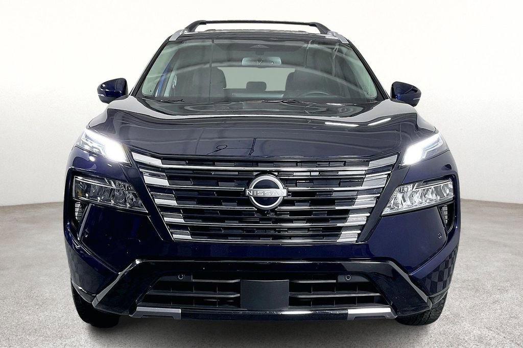 Used 2025 Nissan Rogue Platinum w/ Platinum Premium Package image 5