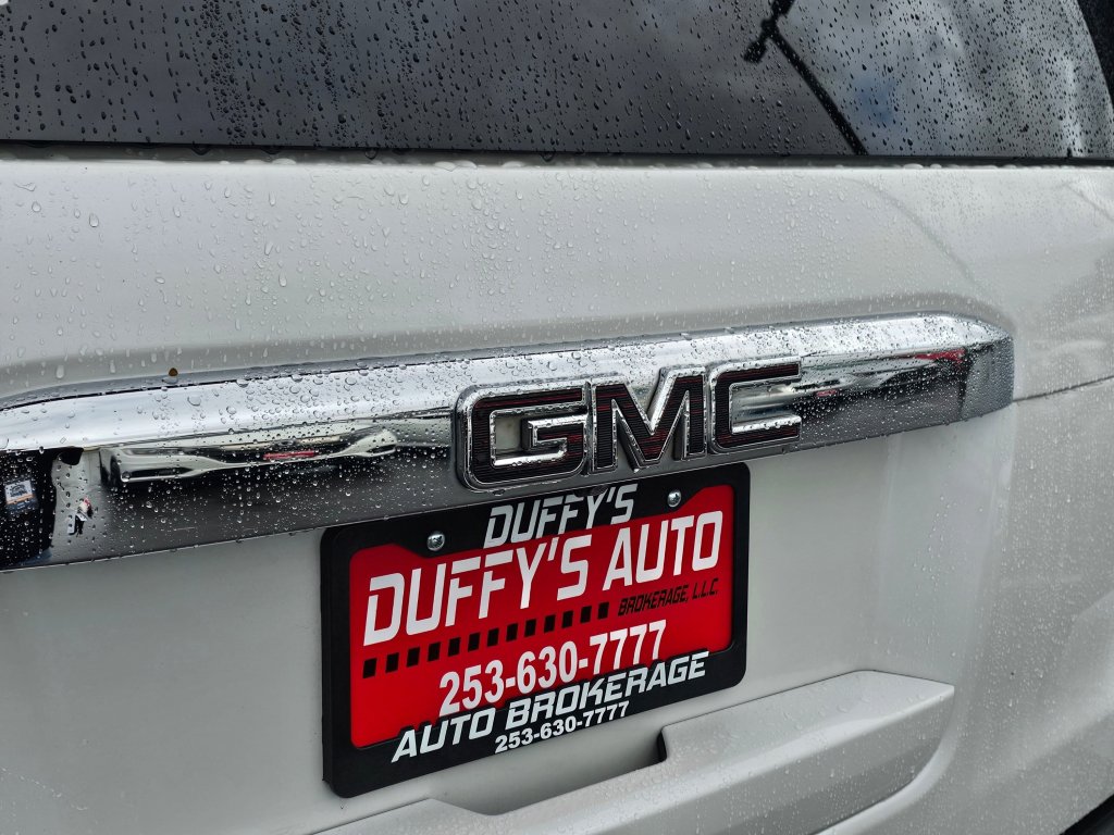 Used 2016 GMC Yukon XL Denali w/ Open Road Package image 29