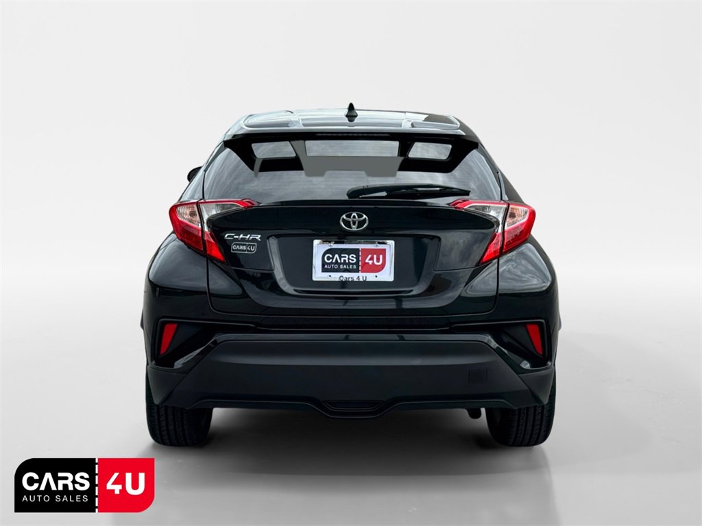 Used 2021 Toyota C-HR XLE image 6