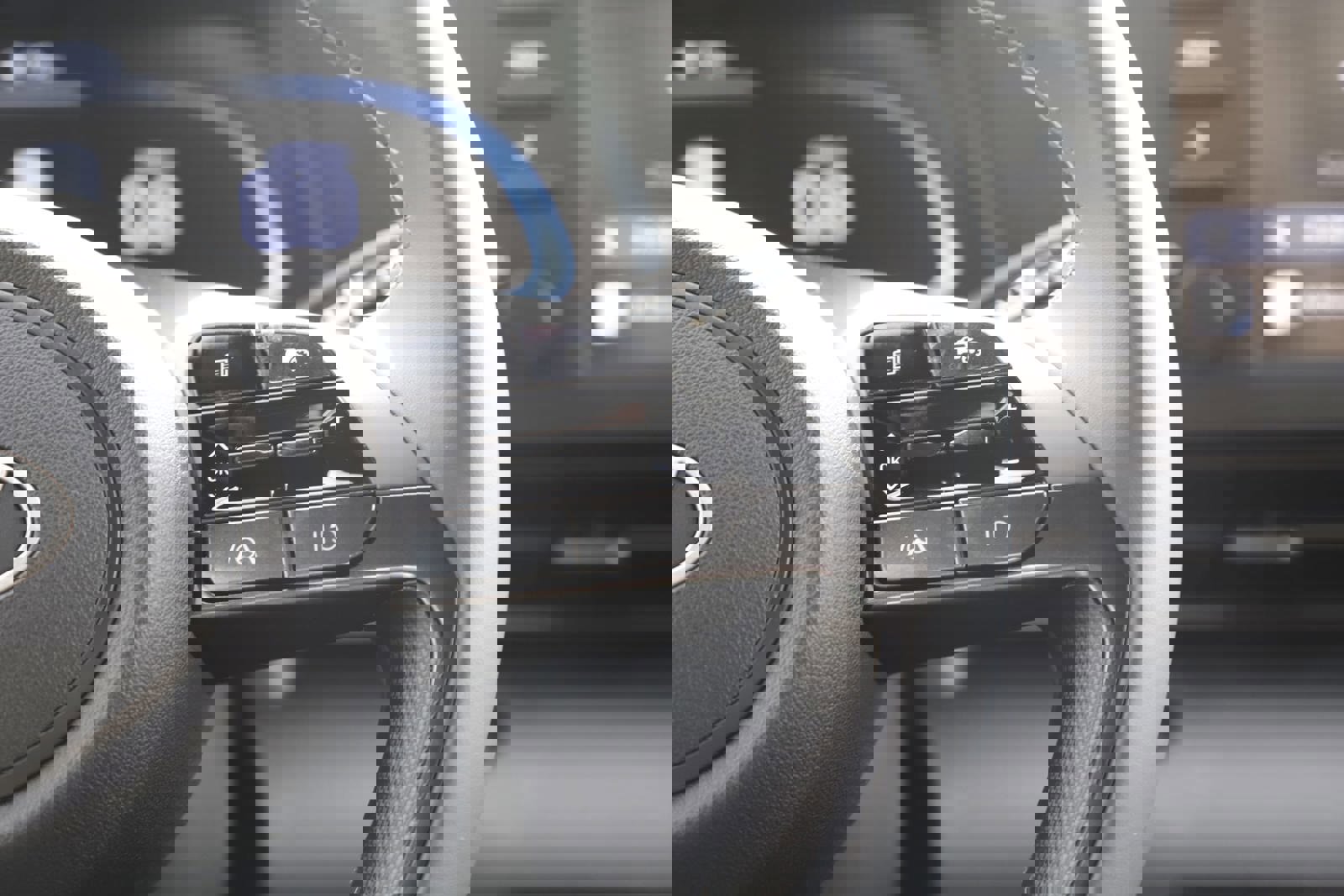 New 2025 Hyundai Elantra Sport image 17