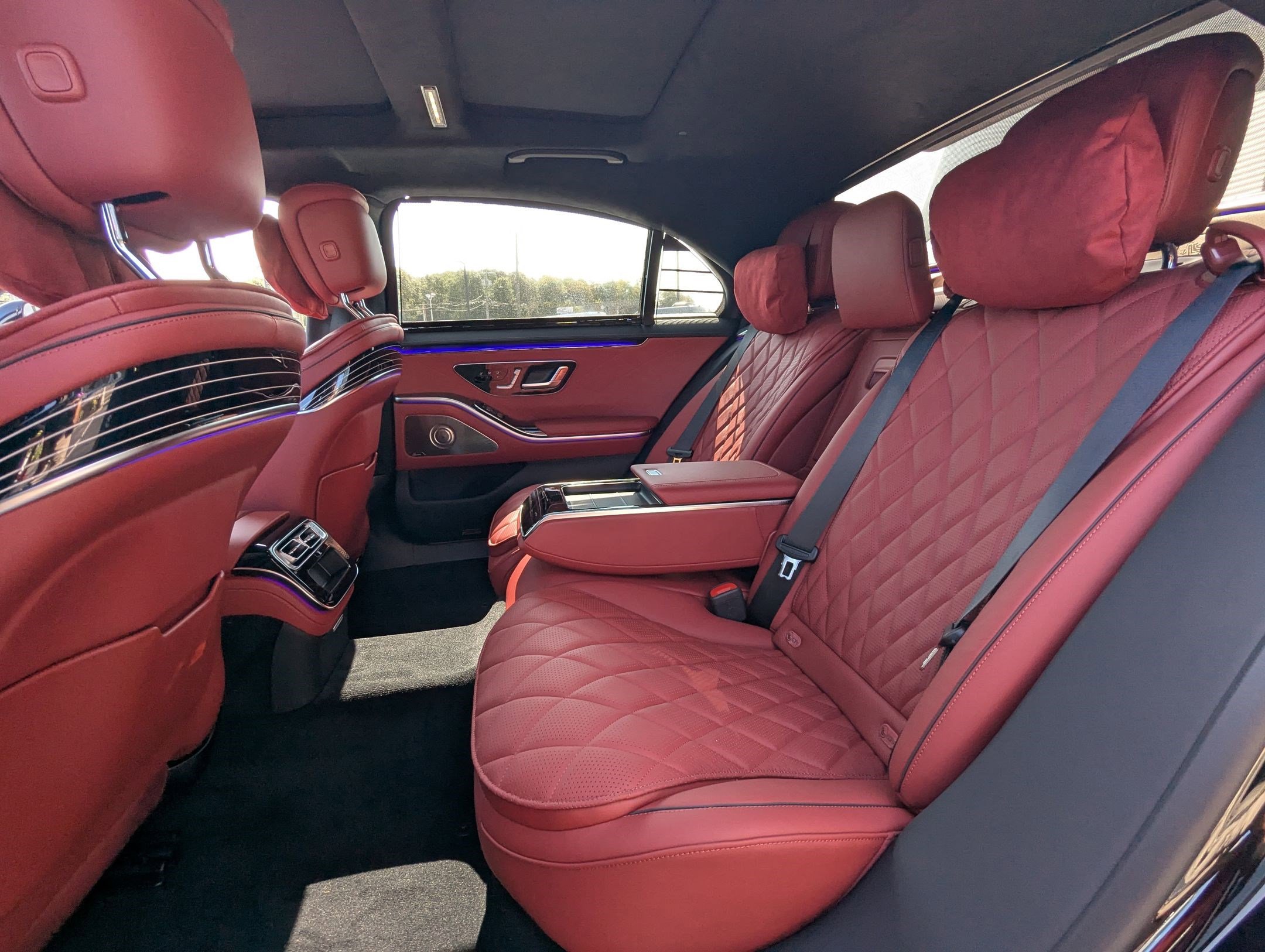 New 2026 Mercedes-Benz S 580 4MATIC Sedan image 19