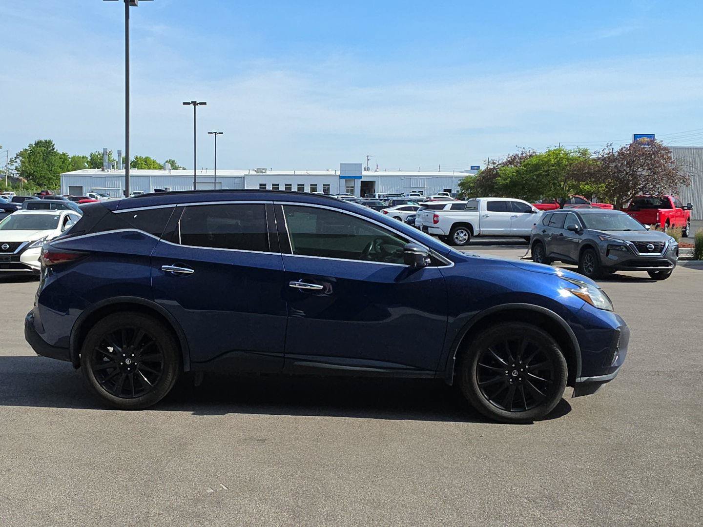 Used 2021 Nissan Murano SL AWD/4WD image 2