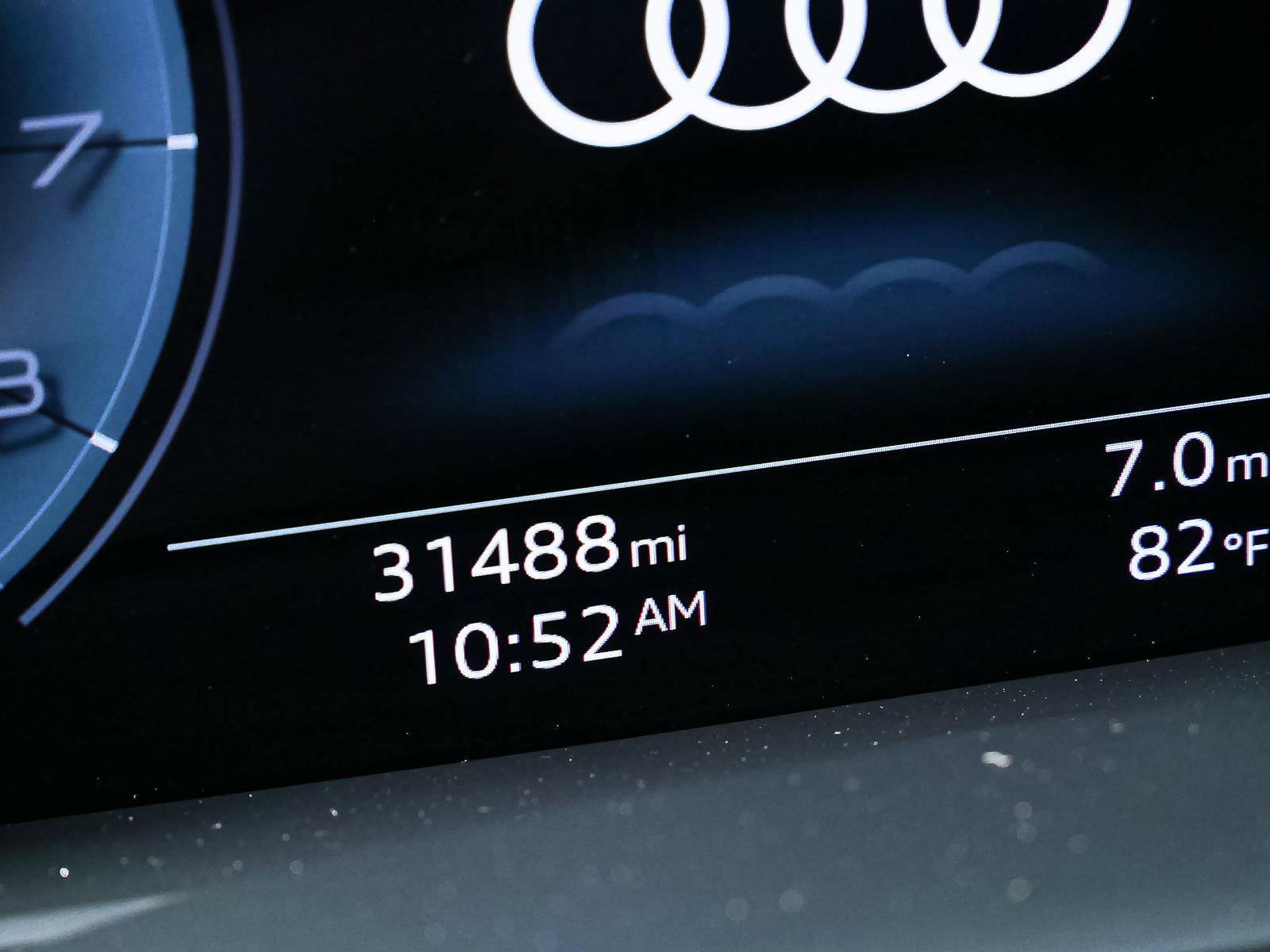 Used 2023 Audi Q8 Premium w/ Convenience Package AWD/4WD image 7
