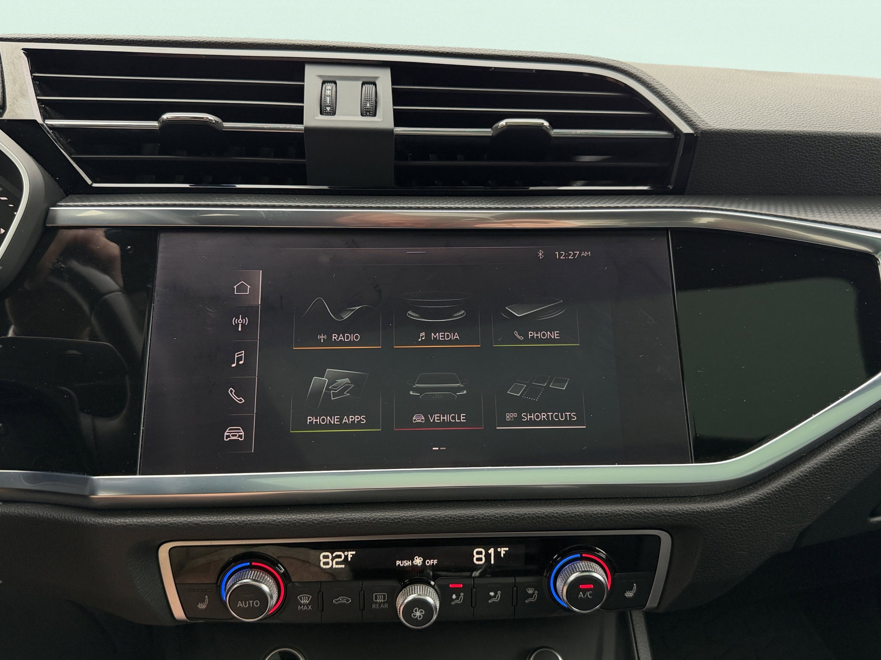 Used 2021 Audi Q3 2.0T Premium w/ Convenience Package image 47