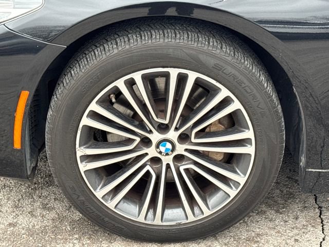Used 2019 BMW 530i xDrive w/ Convenience Package image 24
