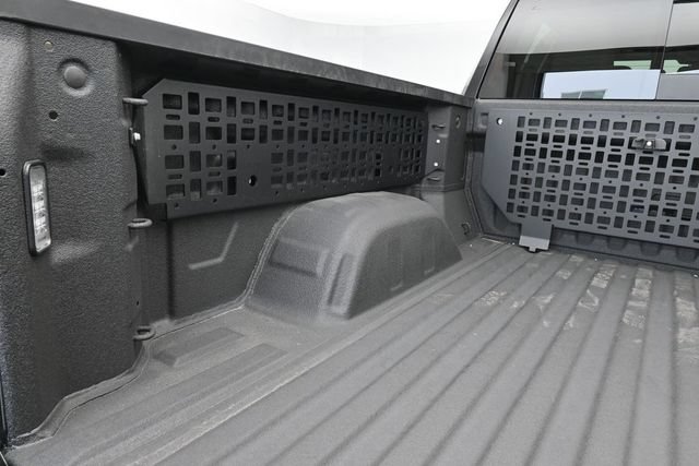 New 2026 Chevrolet Silverado 1500 ZR2 w/ ZR2 Bison Edition AWD/4WD image 36