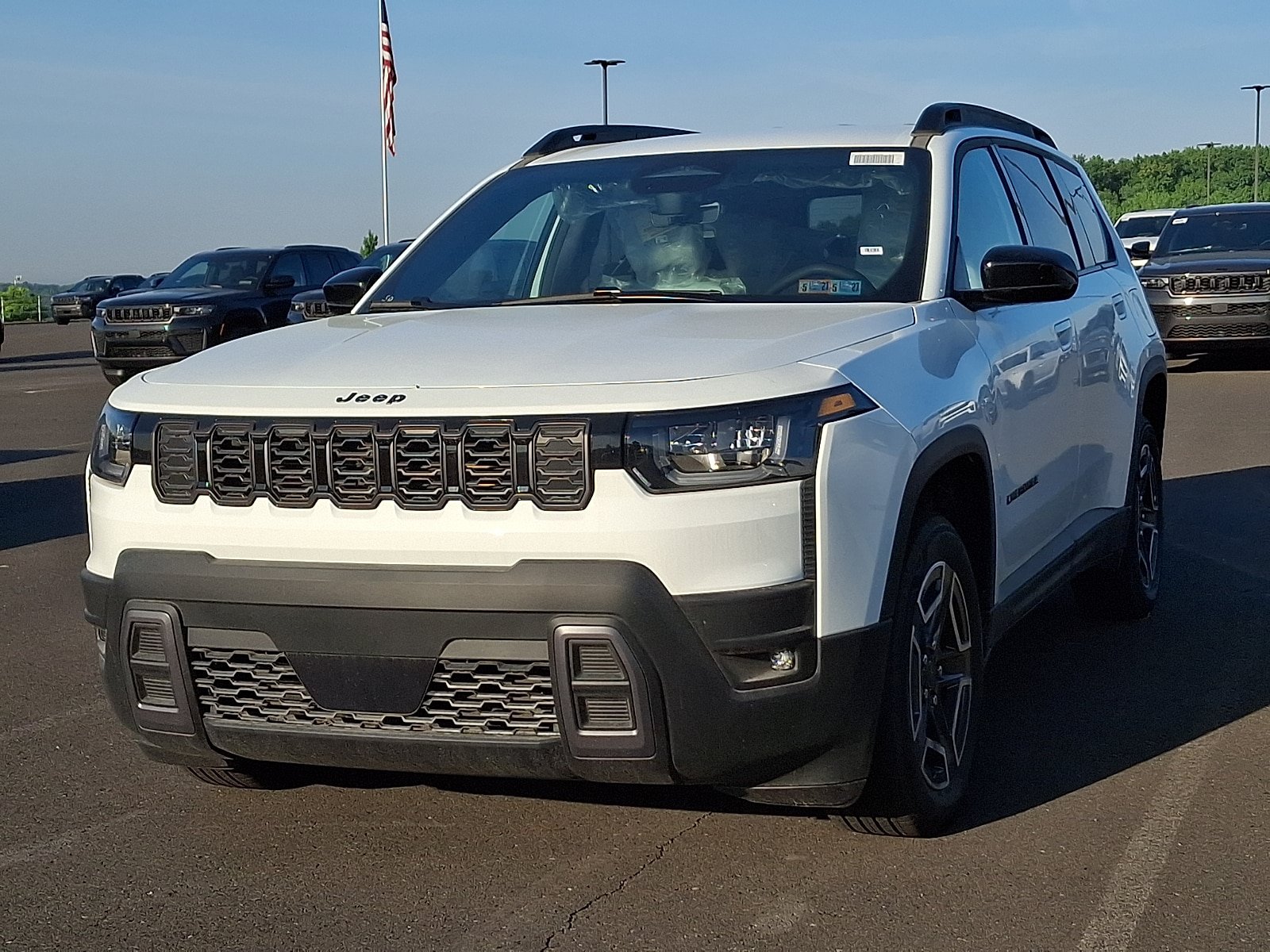 New 2026 Jeep Cherokee Laredo AWD/4WD image 3