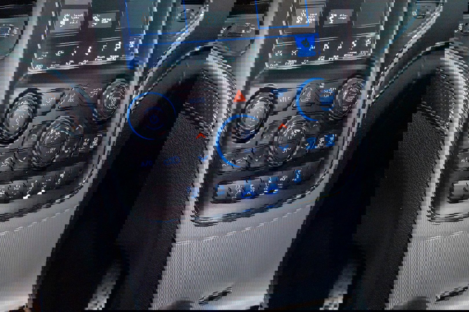 Used 2018 Jeep Grand Cherokee SRT w/ Trailer Tow Group IV image 41