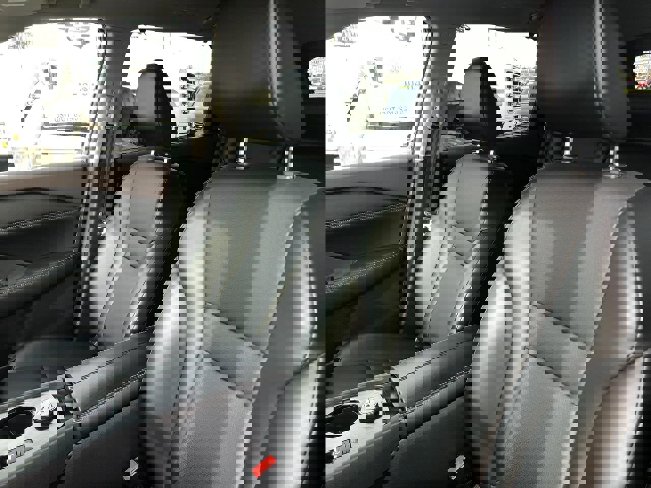 Used 2022 Nissan Rogue SV w/ SV Premium Package image 14