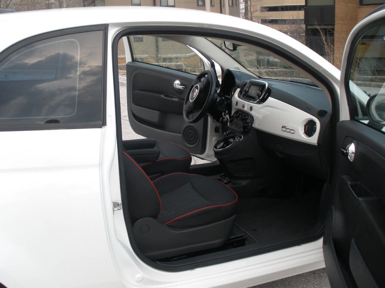 Used 2016 FIAT 500 Easy image 22