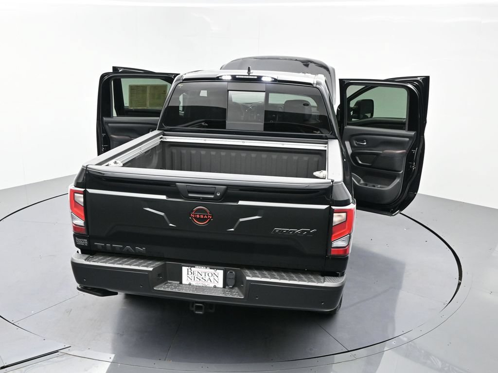 Used 2024 Nissan Titan PRO-4X w/ Pro-4x Convenience Package AWD/4WD image 26