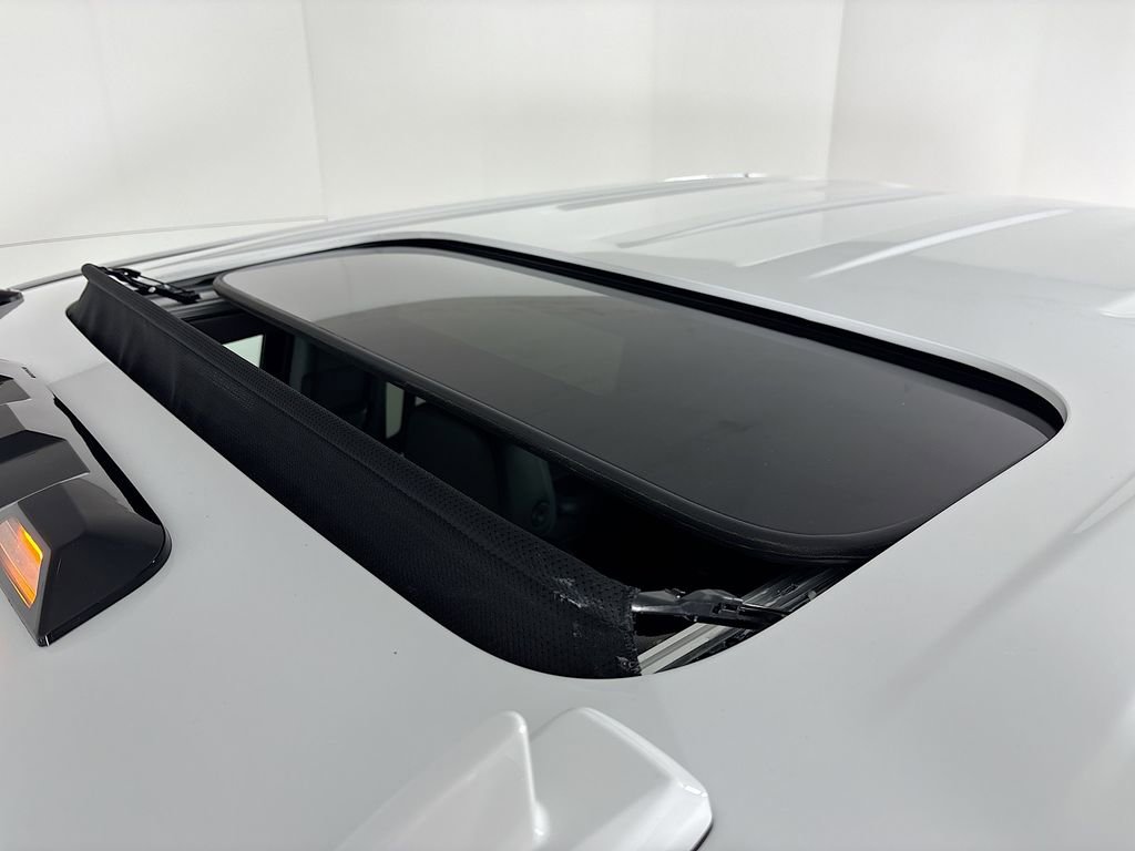 New 2025 GMC Sierra 3500 Denali w/ Denali Reserve Package image 22