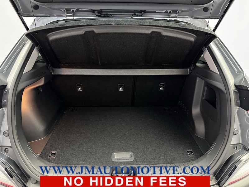 Used 2023 Hyundai Kona SEL image 16