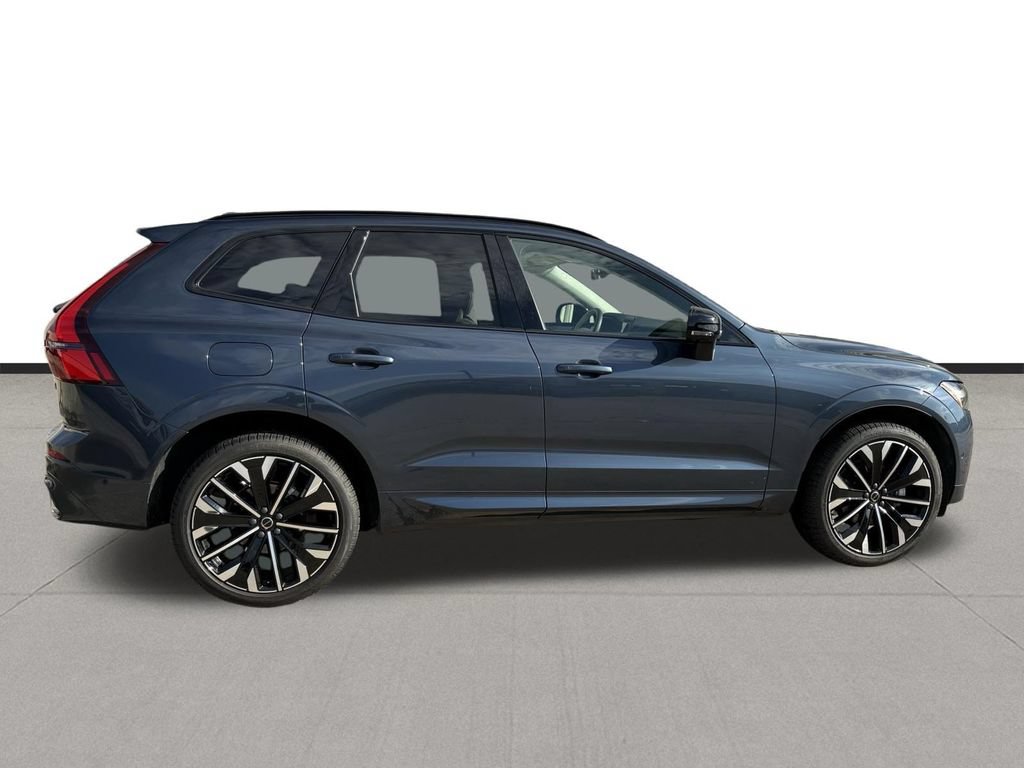 Used 2026 Volvo XC60 B5 Ultra AWD/4WD image 5