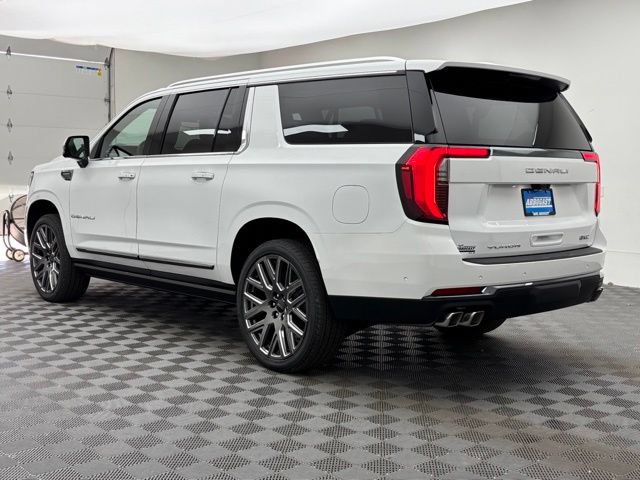 New 2026 GMC Yukon XL Denali Ultimate AWD/4WD image 16