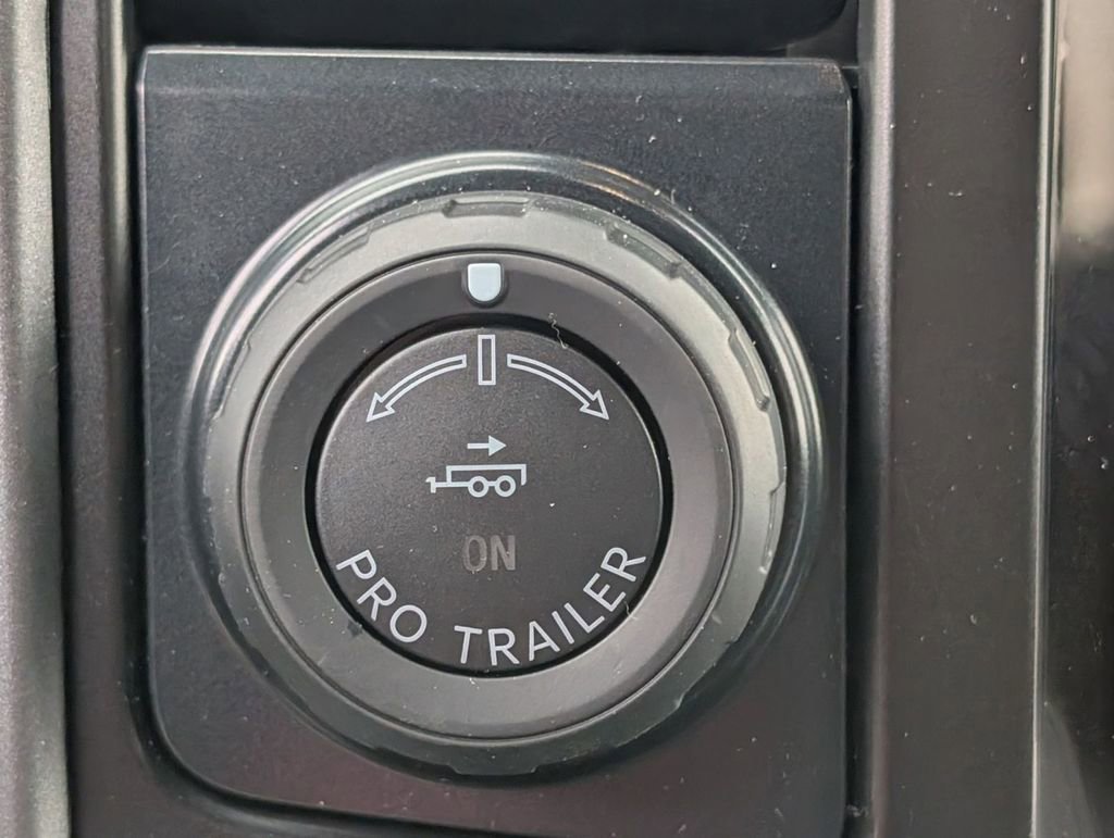 New 2026 Ford F150 XLT w/ Equipment Group 302A MID image 38