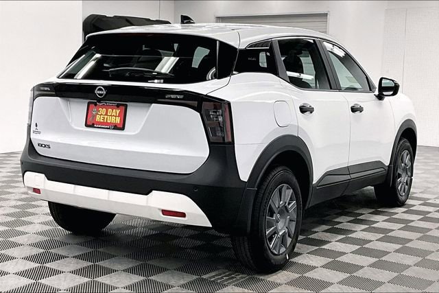 New 2026 Nissan Kicks S FWD image 17