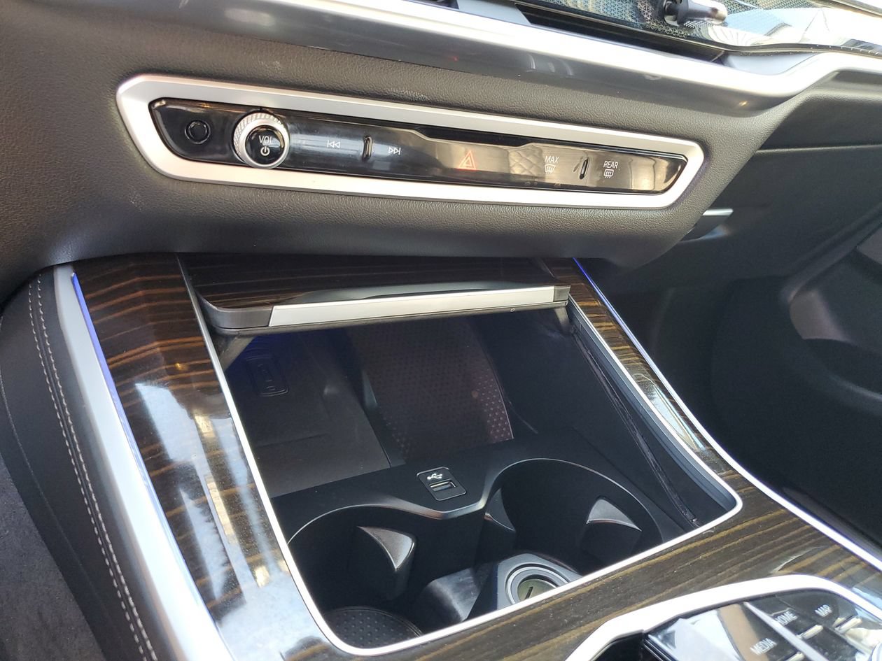 Used 2025 BMW X5 xDrive50e AWD/4WD image 22