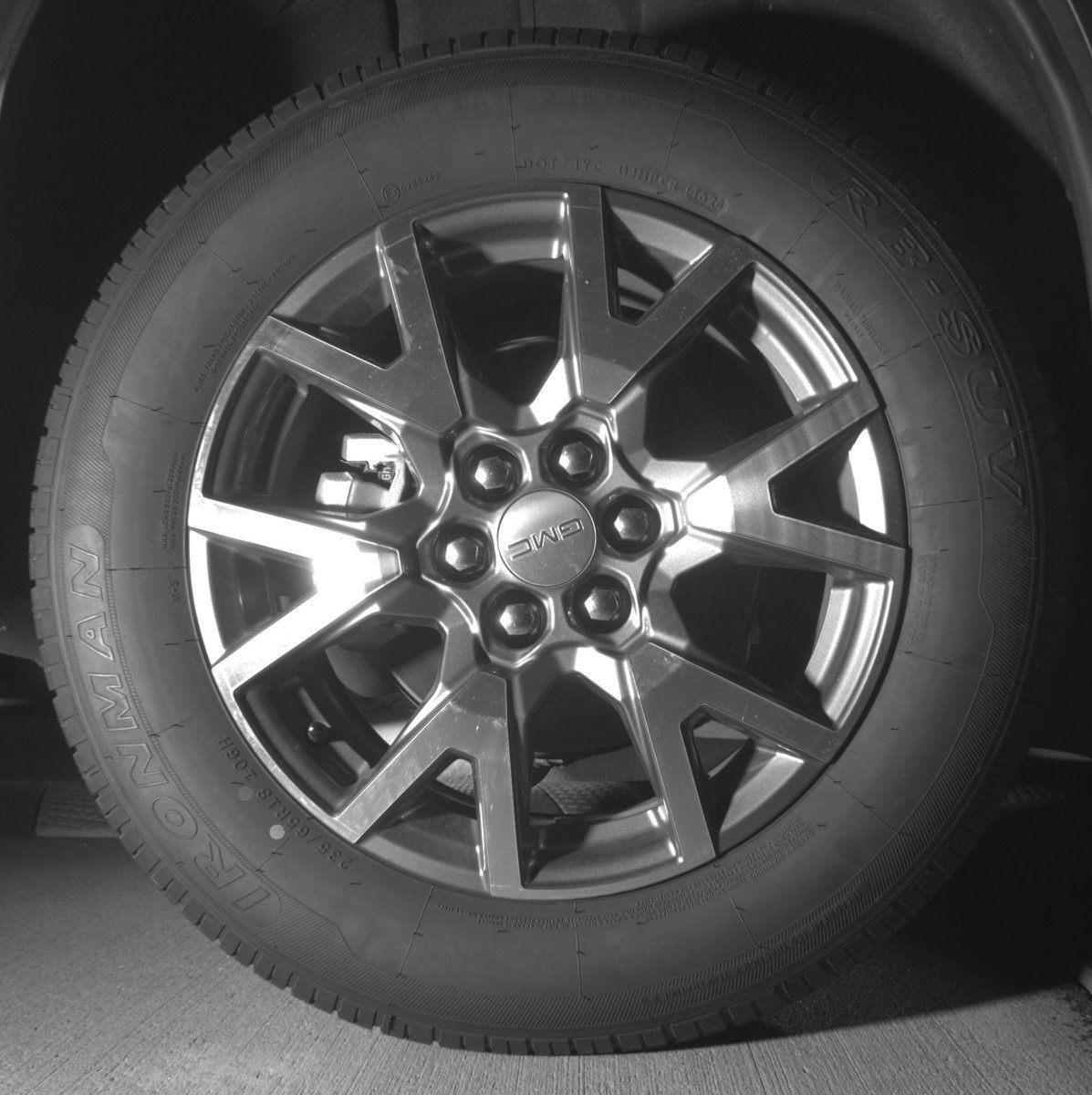 Used 2023 GMC Acadia SLT image 15