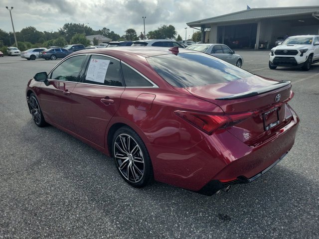 Used 2019 Toyota Avalon Touring image 6