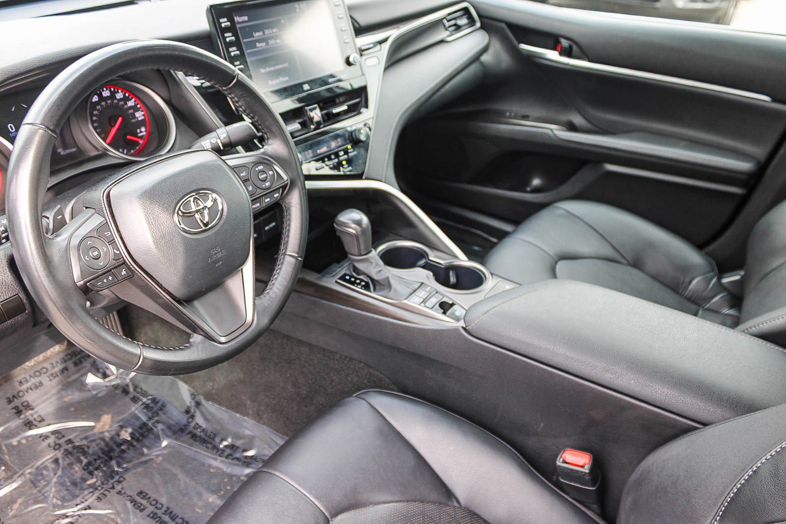 Used 2024 Toyota Camry XSE image 18