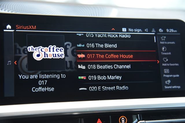 Used 2020 BMW 330i xDrive Sedan w/ Premium Package image 26