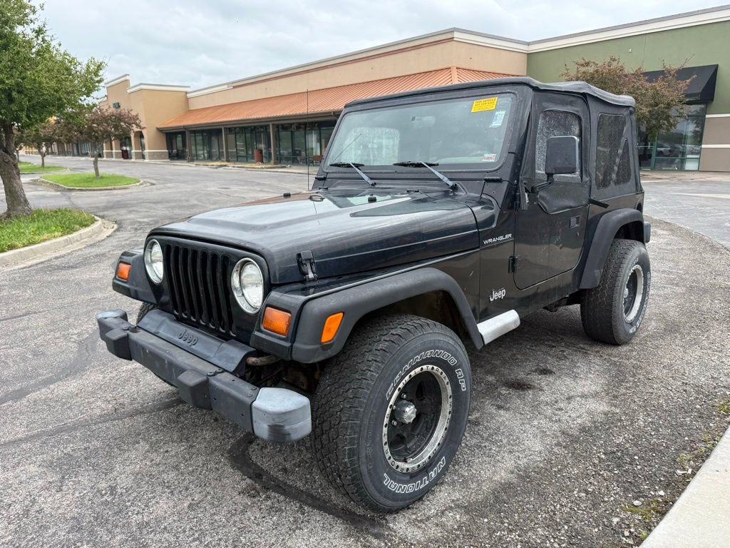 Used 1998 Jeep Wrangler SE AWD/4WD image 2