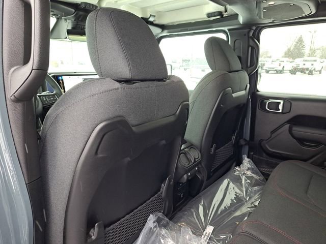 New 2026 Jeep Wrangler Unlimited Rubicon AWD/4WD image 18